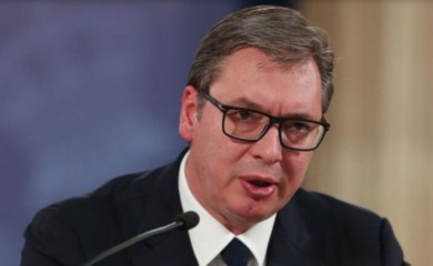 Vučić donio odluku o pomilovanju 13 osoba privedenih tokom blokada