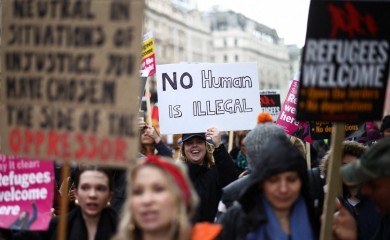 Britanija će smjestiti hiljade tražilaca azila u bivše vojne baze