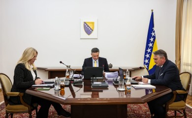 Bećirović i Komšić protiv proglašenja Muslimanske braće i IRG terorističkim