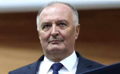 Ministar odbrane BiH otvoreno prijeti zbog odluka Narodne skupštine RS