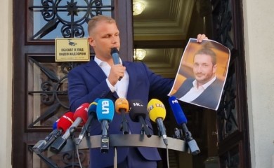 Politički haos u Banjaluci! Stanivuković: Da sam znao Ninković bi odavno radio na stepenicamama