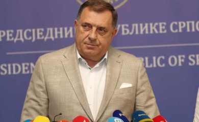Za Dodika obje strane u pravu u Banjaluci: Danas se mora postići dogovor o “Akvani”