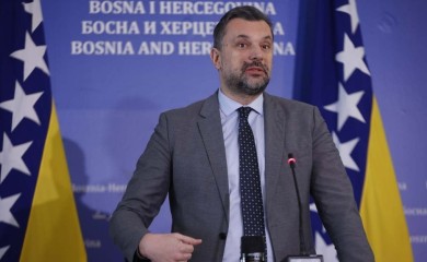 Konaković pozvao Bećirovića i Komšića da smijene Vranješa po hitnom postupku