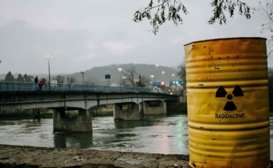 Ljudi iz cijele BiH potpisuju deklaraciju protiv odlaganja opasnog otpada