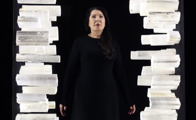 Kritika podijeljena oko izložbe Marine Abramović u Londonu: Zadivljujuća ili narcistička umjetnost?