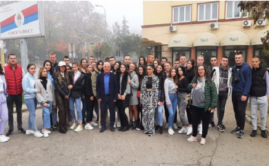 Arlov u posjeti maturantima iz Leposavića