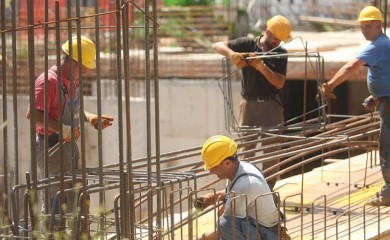 Srpska u deficitu sa 4.000 radnika godišnje: Neminovan uvoz strane radne snage VIDEO