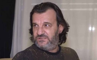 Lukas spreman za novogodišnju noć: Za doček ću pjevati u crvenim tangama