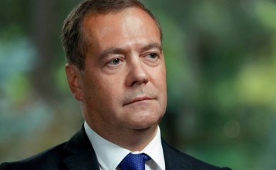 Medvedev upozorio NATO da ne šalje sistem “patriot”