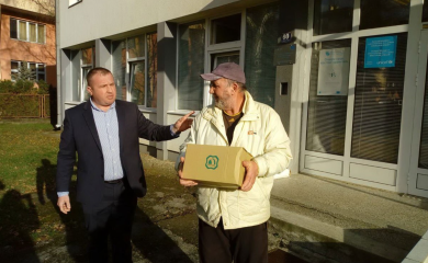 Paketi socijalno ugroženim: "Ne mogu ni struju platiti, kako da preživim"