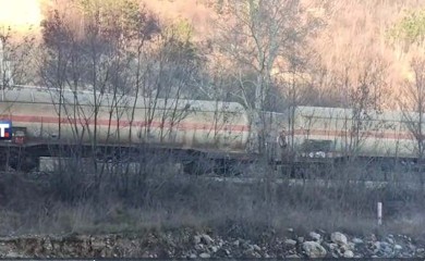 Počelo izvlačenje cisterni sa amonijakom kod Pirota