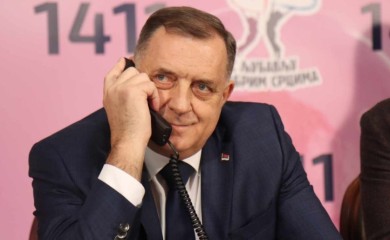 VIŠE OD 107.000 POZIVA NA 1411 Dodik: Ponosan sam na sve dobre ljude