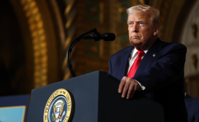 Tramp upozorio London: Opasno je da Velika Britanija posluje s Kinom