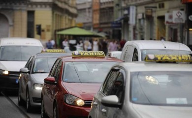 Šok za Sarajlije: taksi skače i do 40 KM – građani najavljuju bojkot