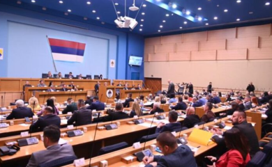 Narodna skupština Republike Srpske usvojila zakone: Veće plate u javnom sektoru