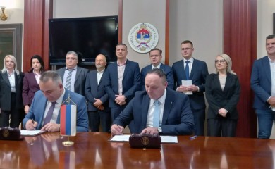 Minić i Stanković potpisali memorandum o mjerama