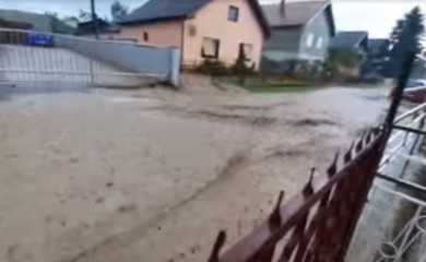 Snažno nevrijeme u Hrvatskoj (VIDEO)