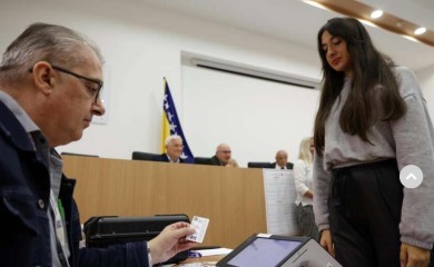 Detaljno o najskupljim izborima u istoriji BiH: "Praznik demokratije" od 19 miliona KM
