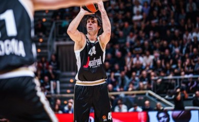 “Bomba” na Malom Kalemegdanu: Miloš Teodosić stiže u Crvenu zvezdu