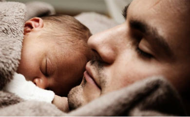 HRVATSKA: Oko 1400 očeva koristilo plaćeno porodiljsko odsustvo u avgustu