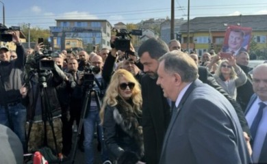 Završeno ročište: Dodik zatražio da dokazi i dokumenti budu dostavljeni na srpskom jeziku i ćirilici