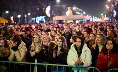 Banjaluka spremna za novogodišnje praznike, za smještaj i do 1200 KM