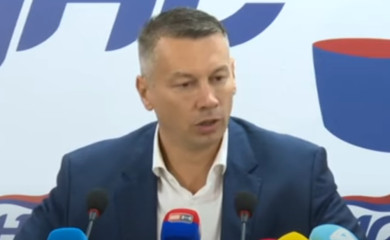 NEŠIĆ: Šmit trebalo da podrži dijalog lidera na čelu sa Dodikom, a ne da prijeti