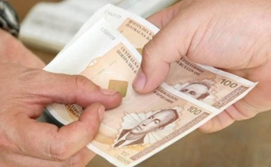 DODIK: Porodicama sa četvoro i više djece 750 KM mjesečno