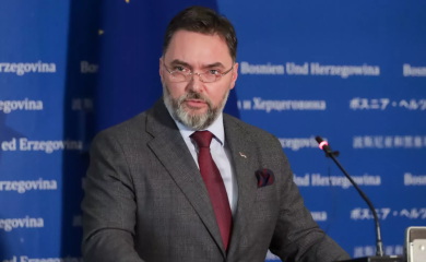 Prijetnje ministru Košarcu i njegovoj porodici nakon objave saučešća