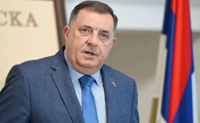 Dodik zatražio pripremu zakona o sprečavanju lažnih vijesti