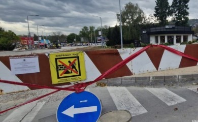 Stoje radovi na kružnom toku kod Ekvatora! Banjalučani: Završavajte, da vozači prodišu