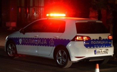 Naručili sanduke, popili po rakiju, pa ubio majku i sestru i počinio samoubistvo