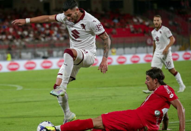 Nemanja Radonjić se oglasio nakon što ga je trener ponizio na terenu