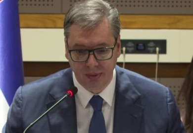 Vučić poručio da očekuje sve najteža nedjelja: Glasanje o rezoluciji o Srebrenici između 13. I 17. maja