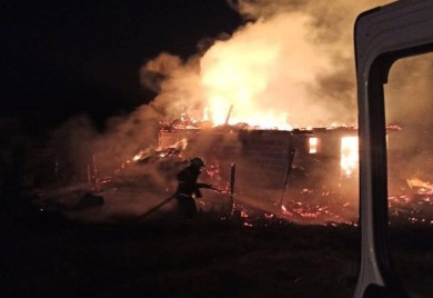 Udar groma zapalio štalu, stradalo 25 grla stoke