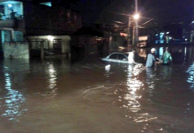 Poplave u Venecueli odnose živote, do sada pronađeno 8 žrtava
