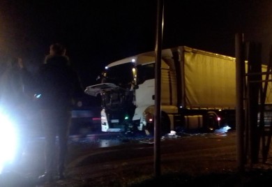 Banjaluka: Saobraćajna nezgoda kod Kosmosa, povrijeđen vozač automobila