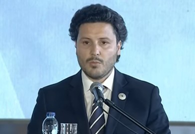 ABAZOVIĆ: Moj odnos sa Vučićem vrlo korektan i prijateljski
