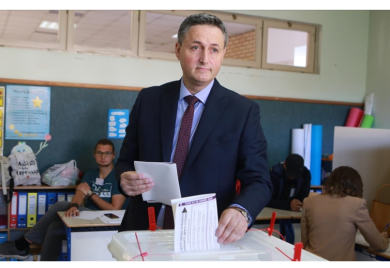 Denis Bećirović glasao u Tuzli