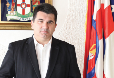 SAVIĆ: Izlaznost u 35 opština je 54,5 odsto