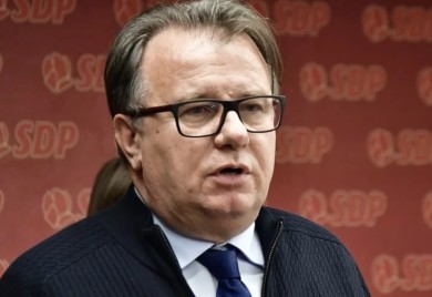 NIKŠIĆ: Nema trzavica unutar “osmorke” u vezi sa imenovanjima u Savjet ministara