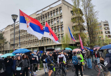 Studenti biciklima iz Srbije krenuli u Strazbur