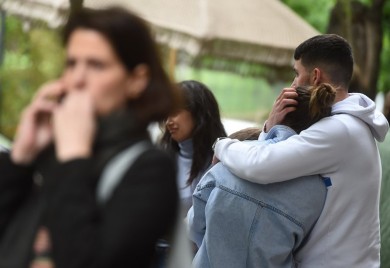 Srbija u crnom, građani traže odgovore: Djevojčica koja je svjedočila pucnjavi ne prestaje da vrišti