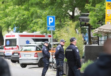 Dječak u beogradskoj školi pucao najmanje 57 puta