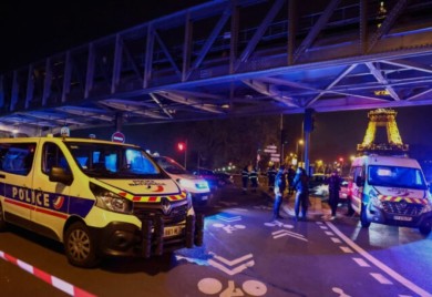 Napad kod Ajfelove kule: Ubijen njemački državljanin, čulo se “Alahu ekber”