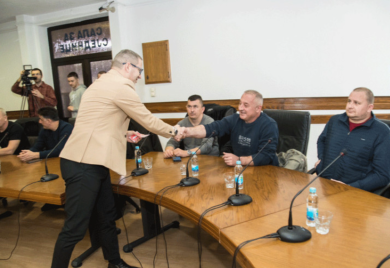 Prvi u Srpskoj: Besplatan parking do kraja života za davaoce krvi u Prnjavoru