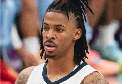 Novi eksces Morenta: Mahao pištoljem u strptiz klubu (VIDEO)