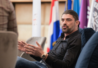 Ko je menadžer kojem je noćas bačena bomba: Ima agenciju u Gradišci