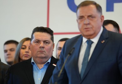 Stevandić: Dodik ima političku moć, besmisleno insistiranje Sarajeva