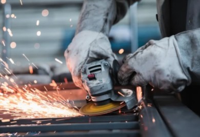 Iako ima veliki broj nezaposlenih – BiH prinuđena da uvozi radnu snagu